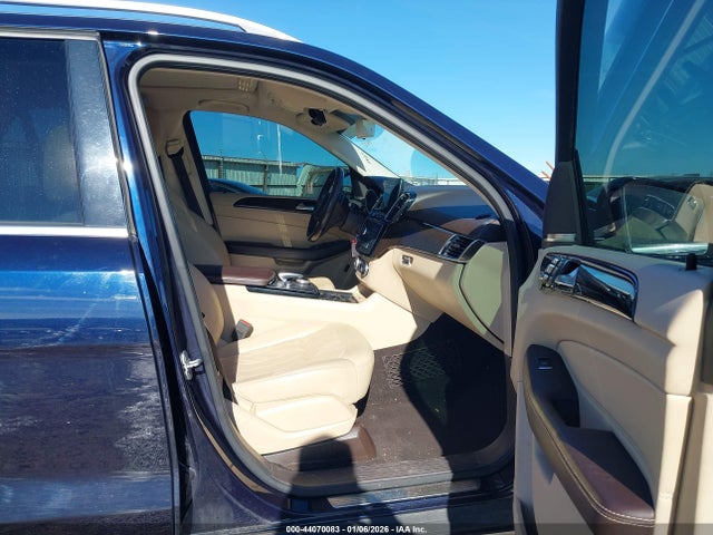 Продаж на аукціоні авто 2017 Mercedes-benz Gle 350 4matic, vin: 4JGDA5HB8HA921658, номер лоту: 44070083