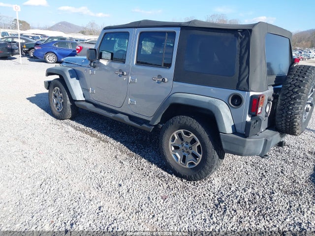 2015 JEEP WRANGLER UNLIMITED 1C4BJWFG6FL604124 Photo 2