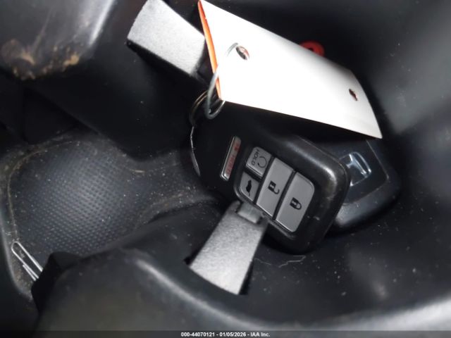 2017 HONDA CR-V 2HKRW2H5XHH632830 Photo 10