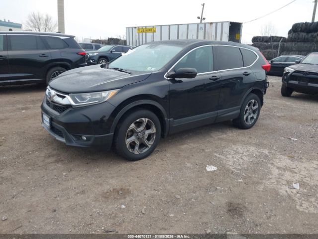 2017 HONDA CR-V 2HKRW2H5XHH632830 Photo 1