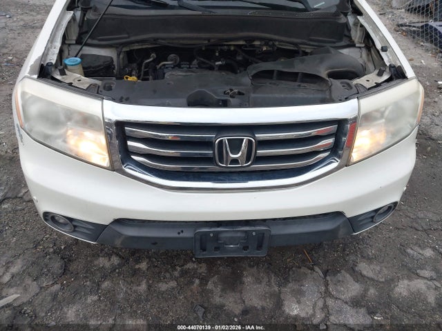 2012 Honda Pilot Touring მანქანა იყიდება აუქციონზე, vin: 5FNYF3H99CB007637, აუქციონის ნომერი: 44070139
