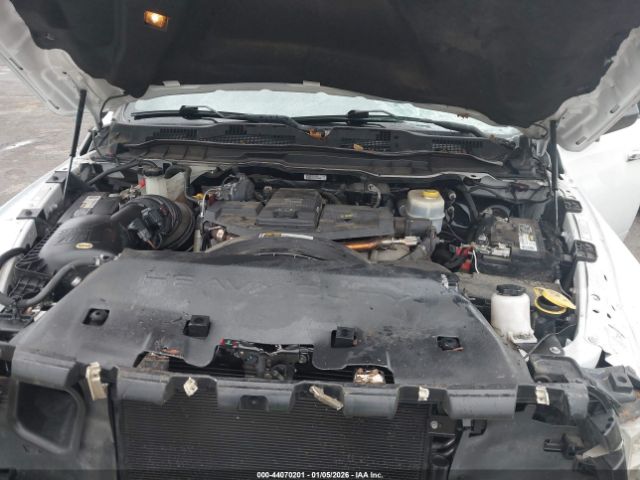 2017 RAM 2500 3C6UR5DL7HG503967 Photo 9