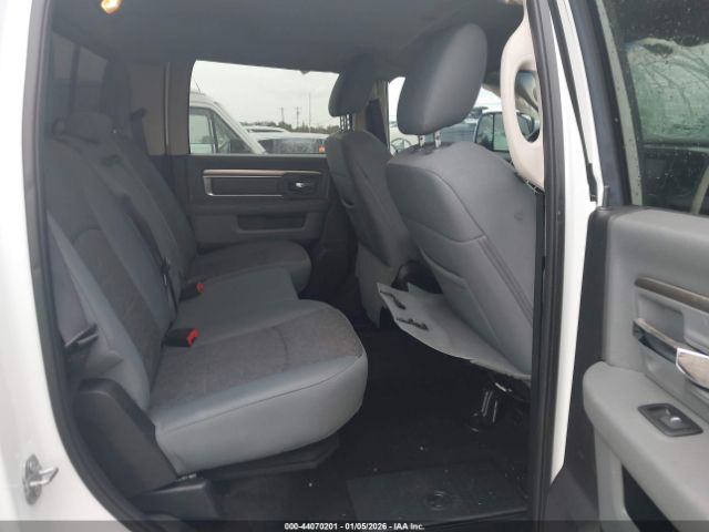 2017 RAM 2500 3C6UR5DL7HG503967 Photo 7