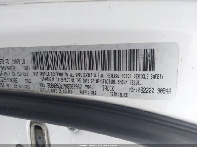 2017 RAM 2500 3C6UR5DL7HG503967 Photo 8