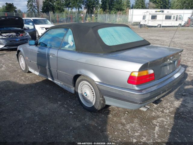 1995 BMW 325 WBABJ6329SJD41903 Photo 2