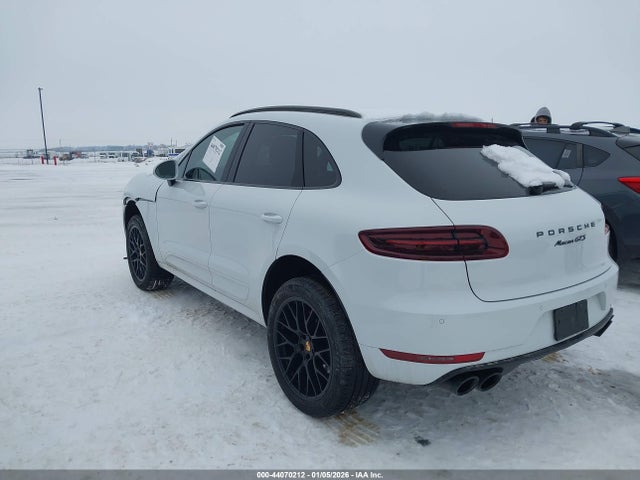 2017 PORSCHE MACAN WP1AG2A5XHLB51216 Photo 2