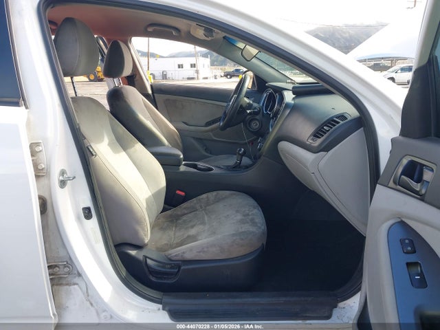 5XXGM4A73FG504443 KIA Optima Lx
