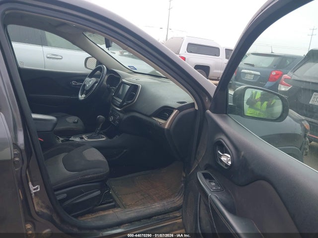 Jeep Cherokee Latitude 2014 1C4PJLCB5EW313950 Image 5