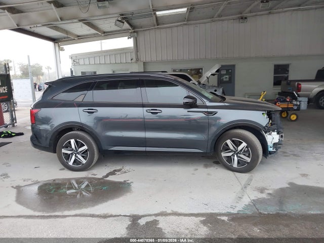 2023 Kia Sorento S მანქანა იყიდება აუქციონზე, vin: 5XYRL4LC7PG253056, აუქციონის ნომერი: 44070365