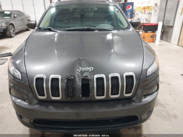 1C4PJMCB6FW714947 Jeep Cherokee Latitude