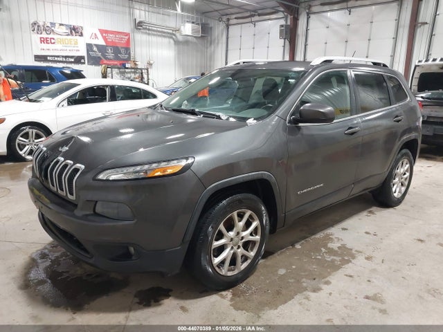 1C4PJMCB6FW714947 Jeep Cherokee Latitude