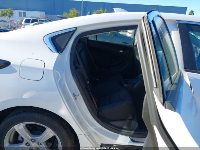 2018 CHEVROLET VOLT 1G1RC6S51JU157694 Photo 7