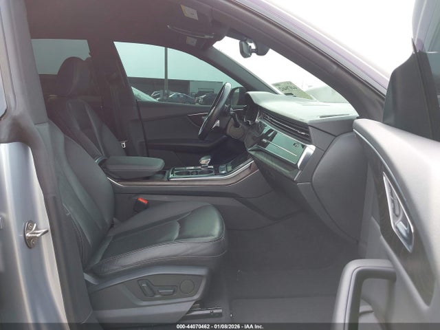 2021 AUDI Q8 WA1AVAF18MD031209 Photo 4
