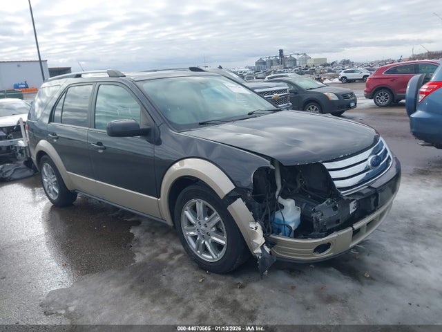2008 FORD TAURUS X 1FMDK08W18GA14184
