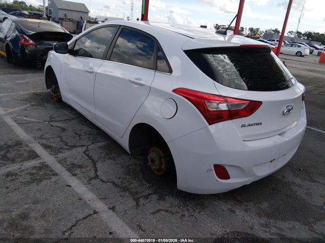 KMHD35LHXEU227926 Hyundai ELANTRA GT