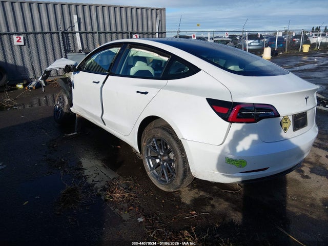 2023 TESLA MODEL 3 5YJ3E1EA4PF546480 Photo 2