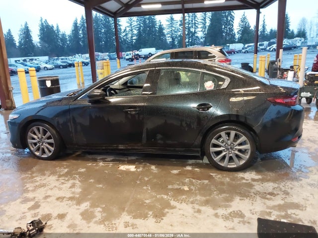 2020 Mazda Mazda3 Premium Package მანქანა იყიდება აუქციონზე, vin: 3MZBPBEM5LM133329, აუქციონის ნომერი: 44070546