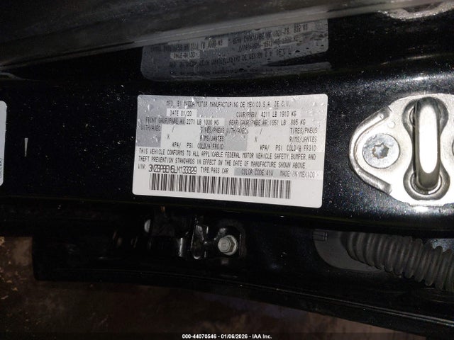 2020 Mazda Mazda3 Premium Package მანქანა იყიდება აუქციონზე, vin: 3MZBPBEM5LM133329, აუქციონის ნომერი: 44070546