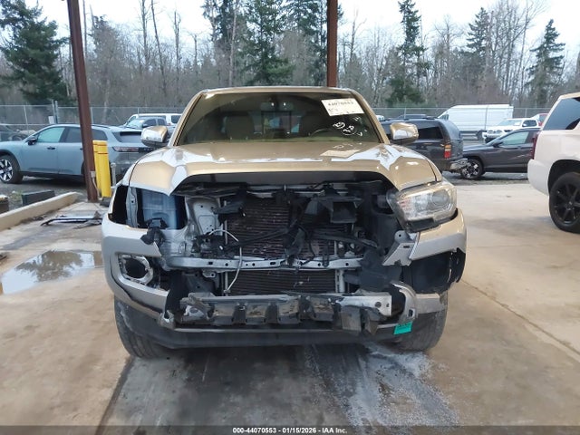 3TMGZ5AN8HM068406 Toyota Tacoma Limited