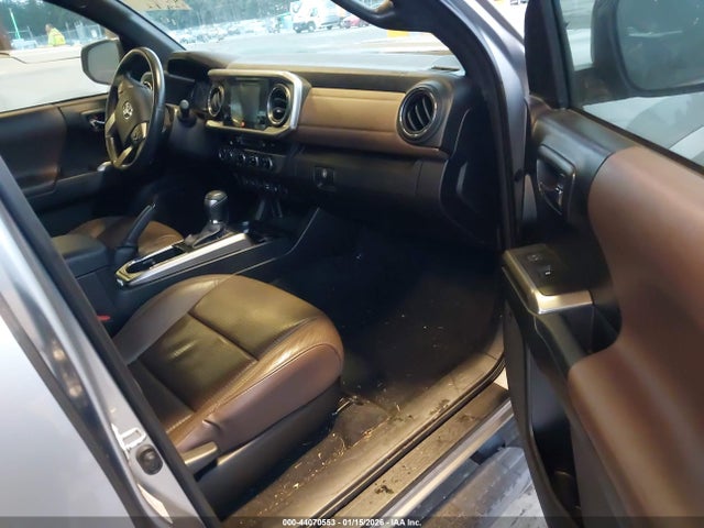 3TMGZ5AN8HM068406 Toyota Tacoma Limited