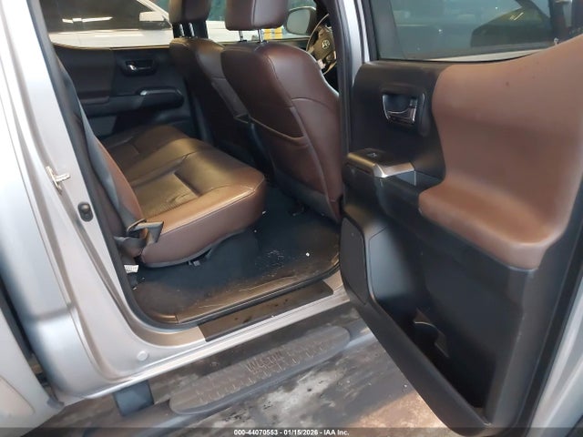 3TMGZ5AN8HM068406 Toyota Tacoma Limited