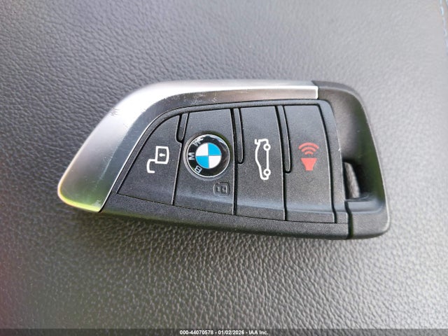 3MF13DM02R8E32201 BMW M2