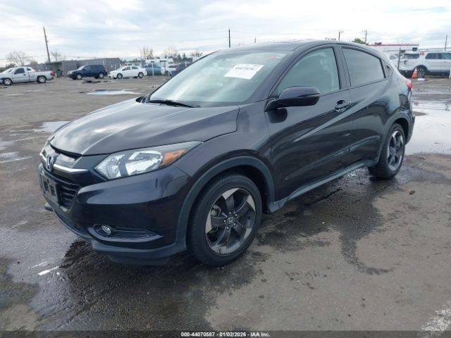 2018 HONDA HR-V 3CZRU5H57JG704356 Photo 1