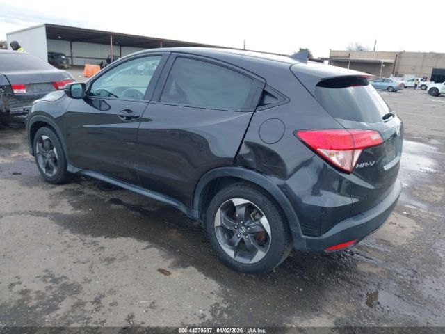 2018 HONDA HR-V 3CZRU5H57JG704356 Photo 2