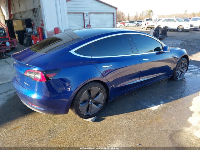 2018 TESLA MODEL 3 5YJ3E1EB3JF090276 Photo 3