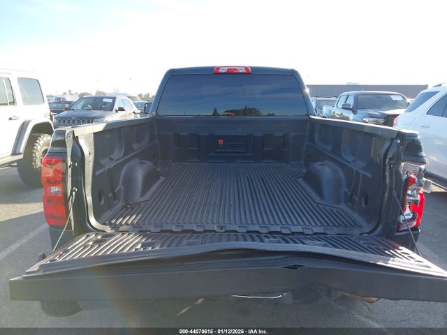 1GCNCNEH2HZ390826 Chevrolet Silverado 1500 Ls