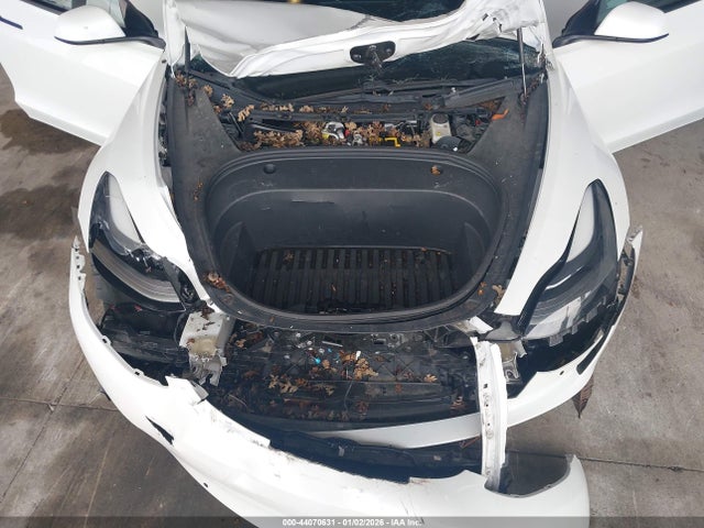 Продажа на аукционе авто 2021 Tesla Model 3 Long Range Dual Motor All-wheel Drive, vin: 5YJ3E1EB7MF044518, номер лота: 44070631