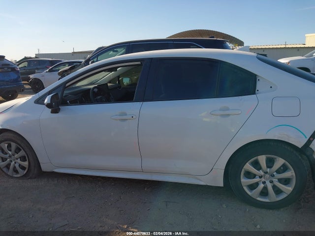 Toyota COROLLA LE 2022 JTDEPMAE0N3014778 Image 15