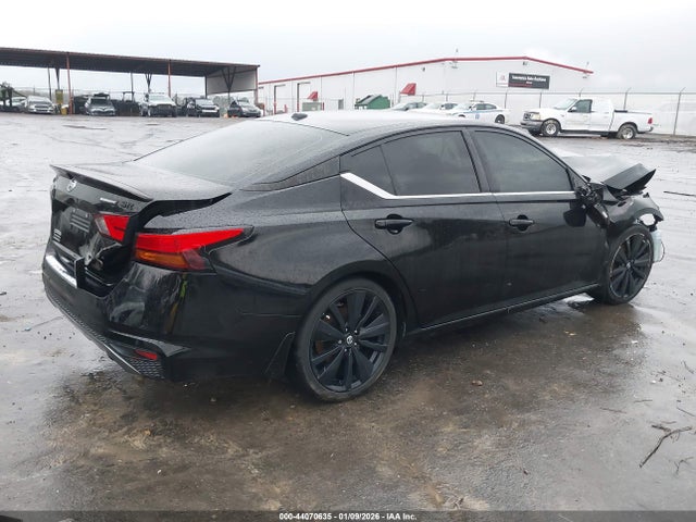 2022 Nissan Altima Sr Fwd მანქანა იყიდება აუქციონზე, vin: 1N4BL4CV0NN302368, აუქციონის ნომერი: 44070635