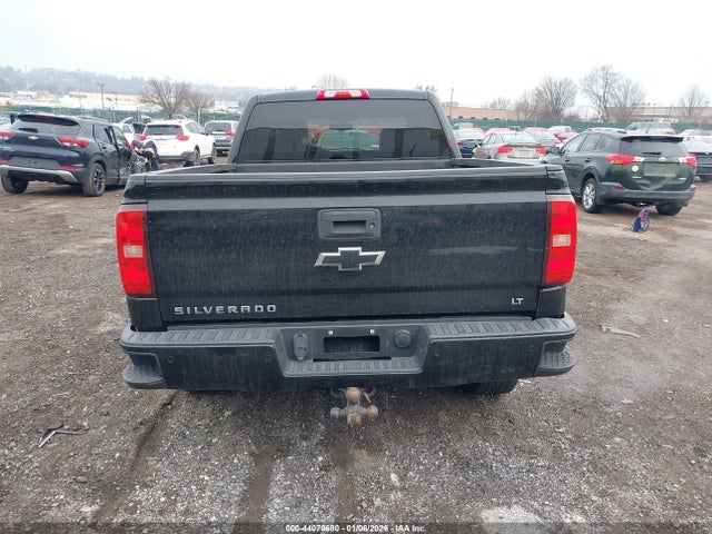 1GCVKREC0JZ113791 Chevrolet Silverado 1500 2lt