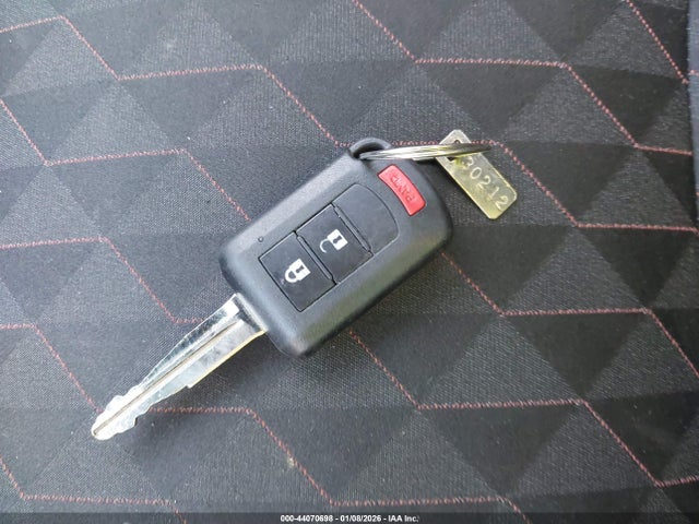 ML32AUHJ9NH002531 Mitsubishi MIRAGE LE