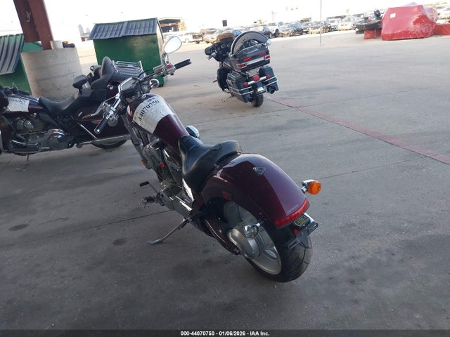 Продажа на аукционе авто 2011 Honda Vt1300 Cx, vin: JH2SC6105BK100627, номер лота: 44070750