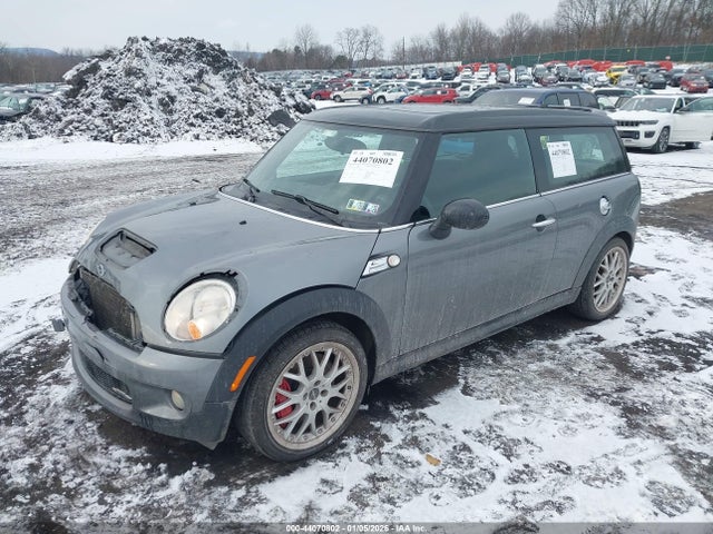 2009 MINI JOHN COOPER WORKS CLUBMAN WMWMM93529TF99383 Photo 1