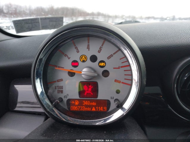 2009 MINI JOHN COOPER WORKS CLUBMAN WMWMM93529TF99383 Photo 6