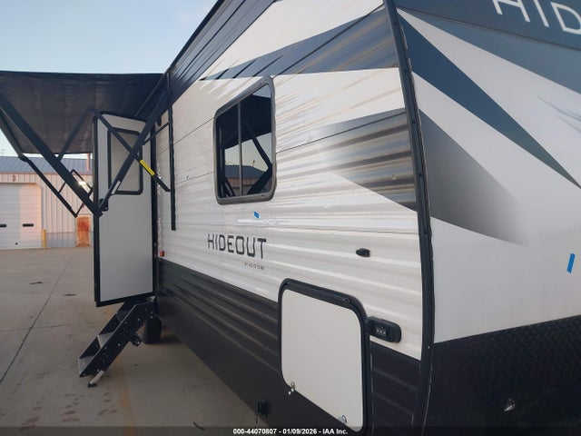 44070807 :رقم المزاد ، 4YDT28R29M7246288 vin ، 2021 Keystone Rv Hideout Luxury 28rks Travel Travel مزاد بيع