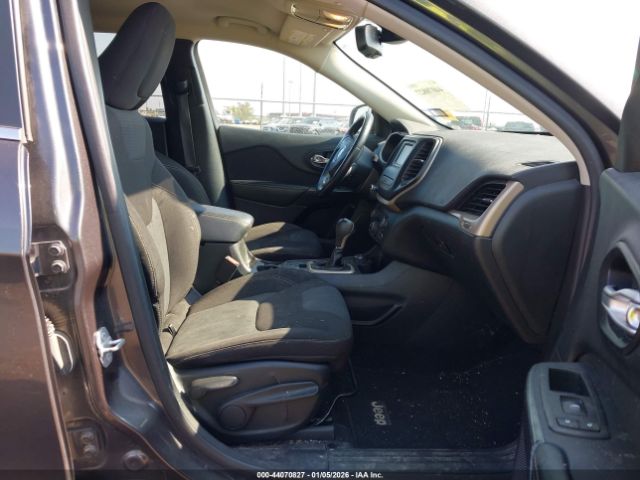 2016 JEEP CHEROKEE 1C4PJMCB3GW151888 Photo 4