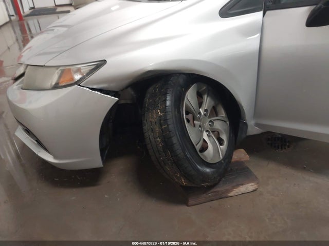 19XFB2F51EE044851 Honda Civic Lx