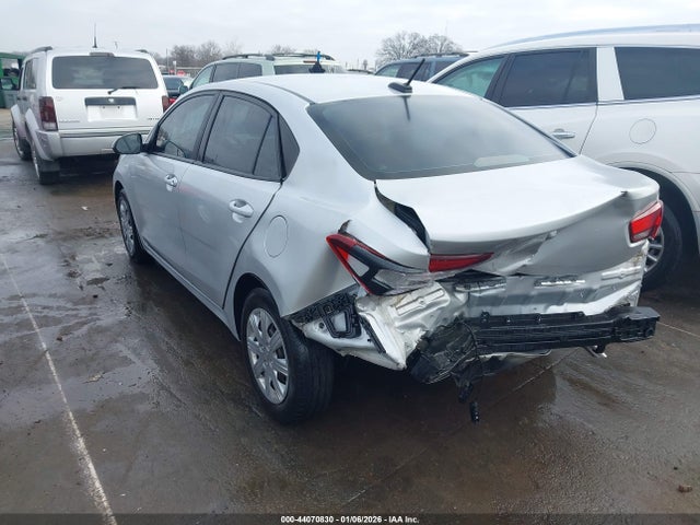 2021 KIA RIO 3KPA24AD8ME394979 Photo 2