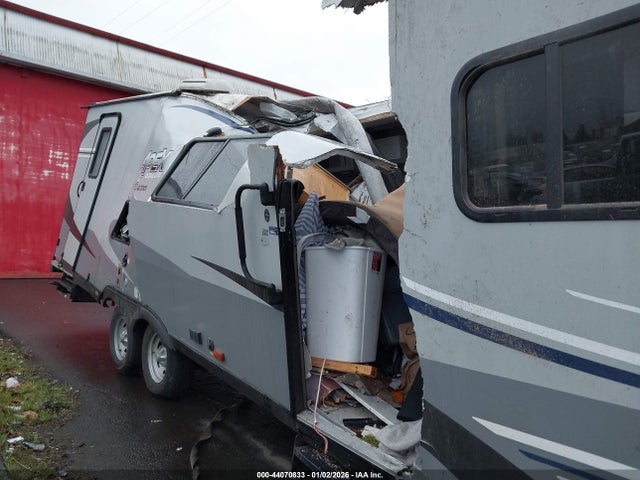 Coachmen Apex 2020 5ZT2CXUB0LS035519 Image 8