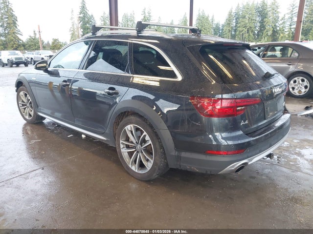 2018 AUDI A4 ALLROAD WA18NAF42JA203241 Photo 2