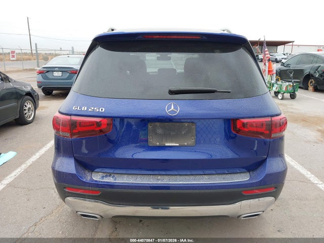 Aukcja sprzedaży 2022 Mercedes-benz Glb 250, vin: W1N4M4GB3NW200825, numer aukcji: 44070847