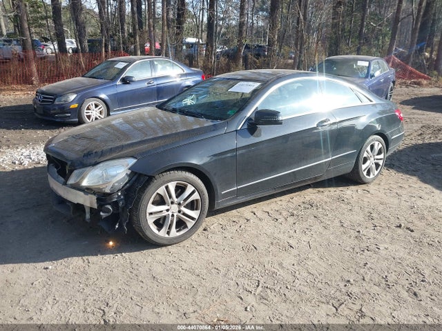 44070864 :رقم المزاد ، WDDKJ5GB2BF087643 vin ، 2011 Mercedes-benz E 350 مزاد بيع