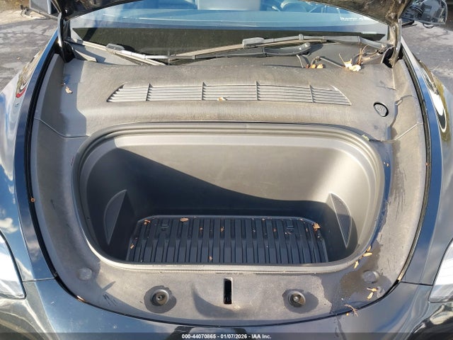 2023 TESLA MODEL Y 7SAYGDEE0PA044022 Photo 9