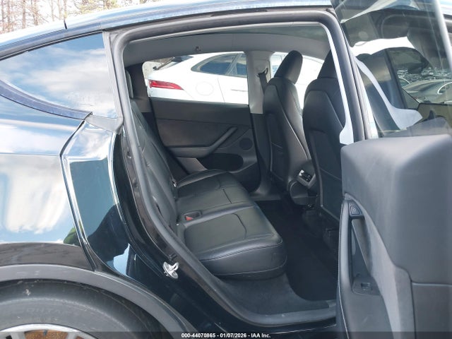 2023 TESLA MODEL Y 7SAYGDEE0PA044022 Photo 7