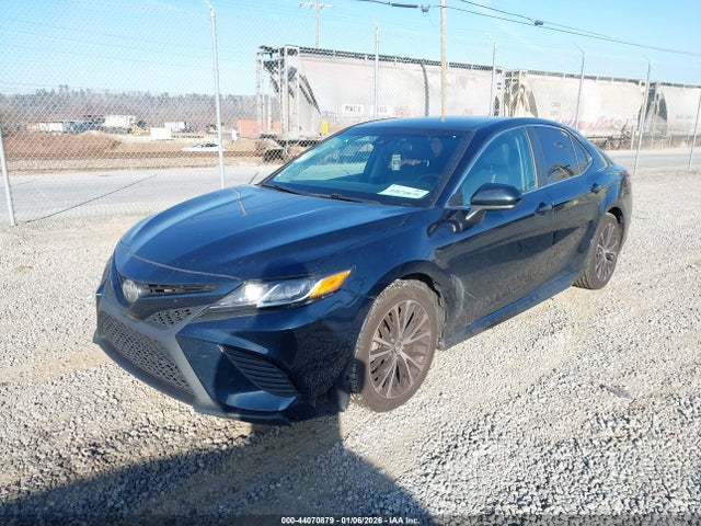 4T1B11HK2JU570475 Toyota CAMRY SE