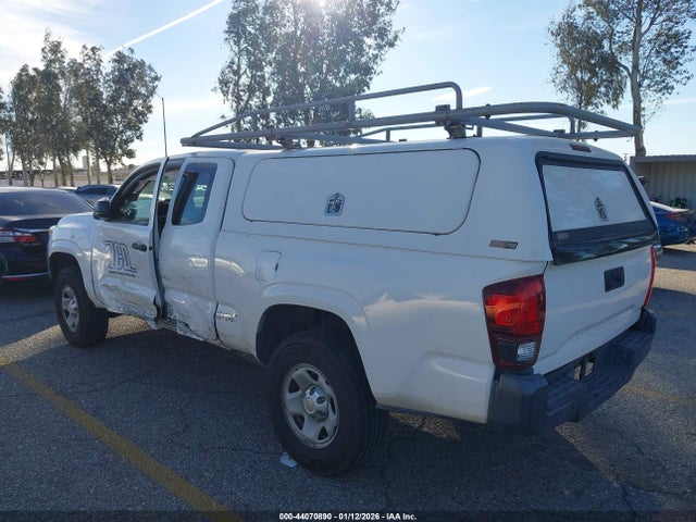 5TFRX5GN5JX109676 Toyota Tacoma Sr